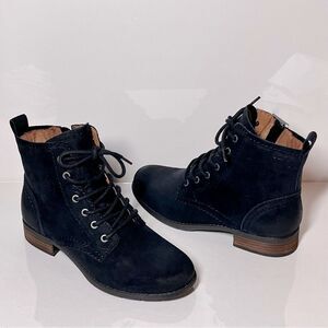 Earth Janel Leather Lace-Up Ankle Boots